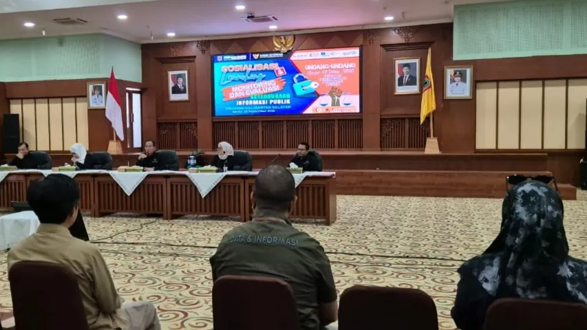 Transparansi Diuji, Akuntabilitas Dinilai: Monev KIP 2025 di Kalsel